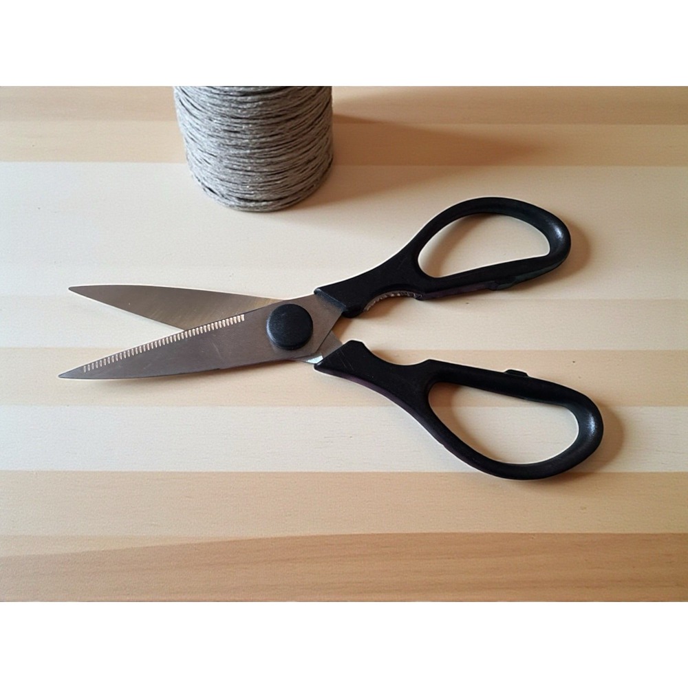 Kitchen Shears Black Stainless Steel Bottle Opener Nut Cracker
